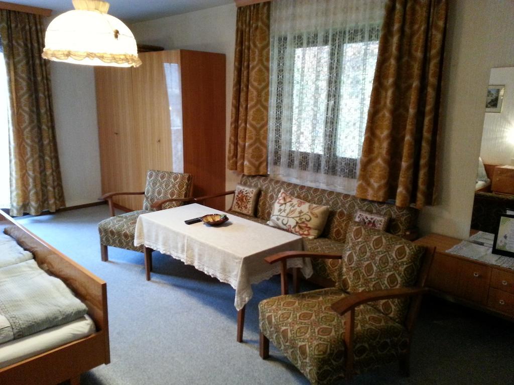 דירות באד גויסרן Haus Chorinskyklause מראה חיצוני תמונה